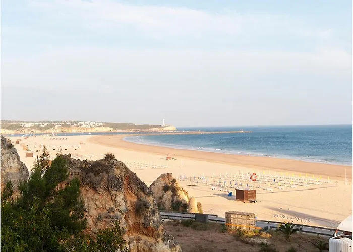 Apartment Near The Beach